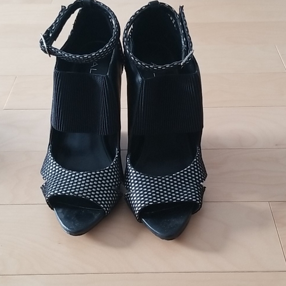 Aldo wedge sandals - Picture 2 of 4